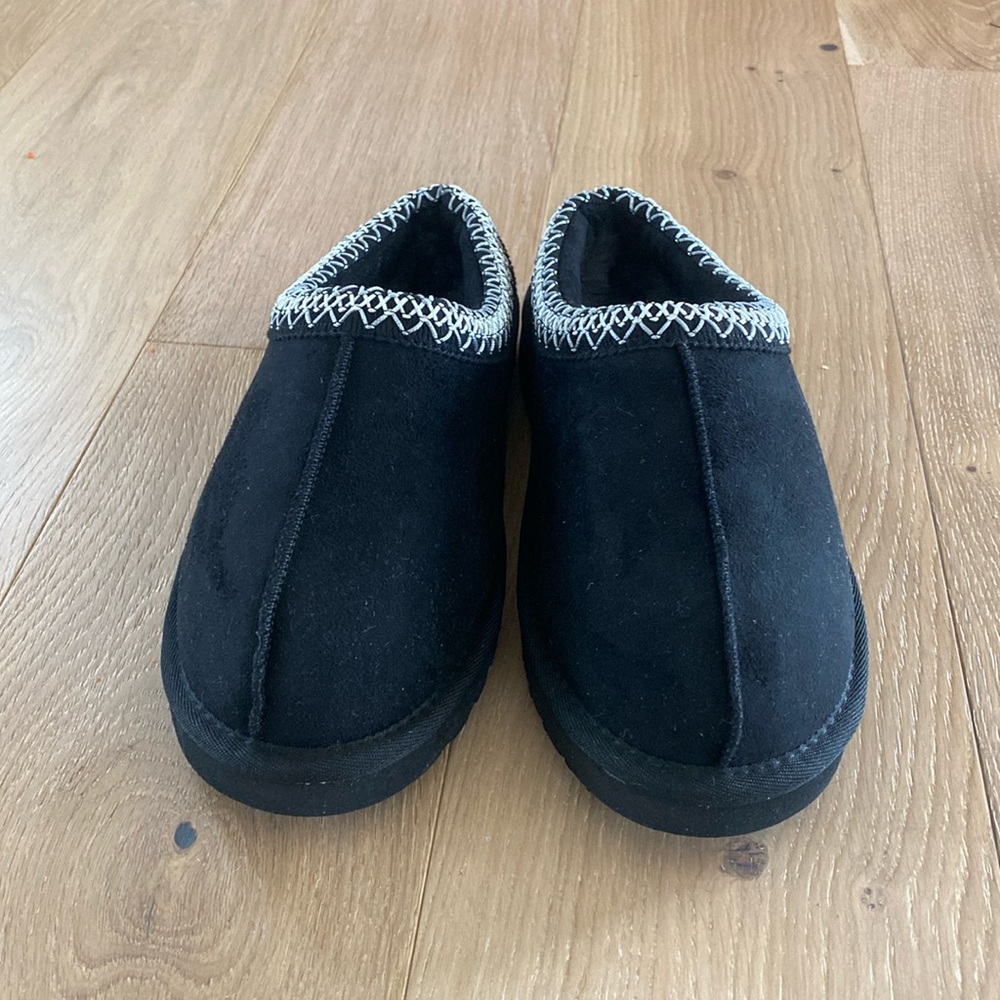 Platform plush slippers